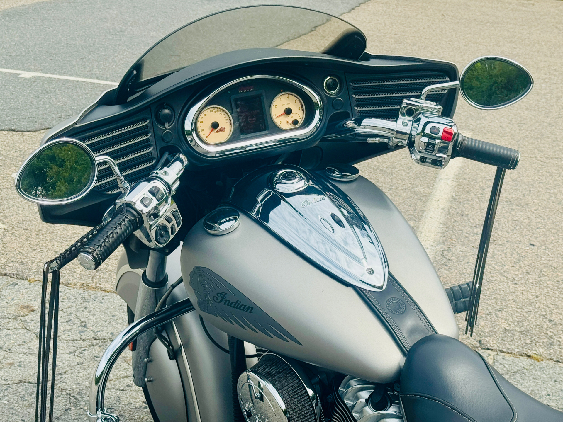 2016 Indian Motorcycle Chieftain® in Foxboro, Massachusetts - Photo 16
