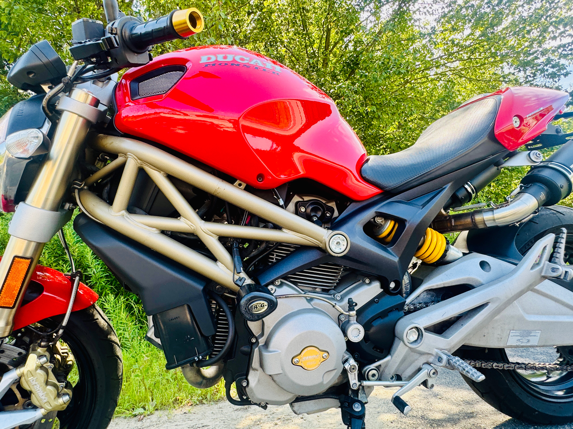 2013 Ducati Monster 696 20th Anniversary in Foxboro, Massachusetts - Photo 16