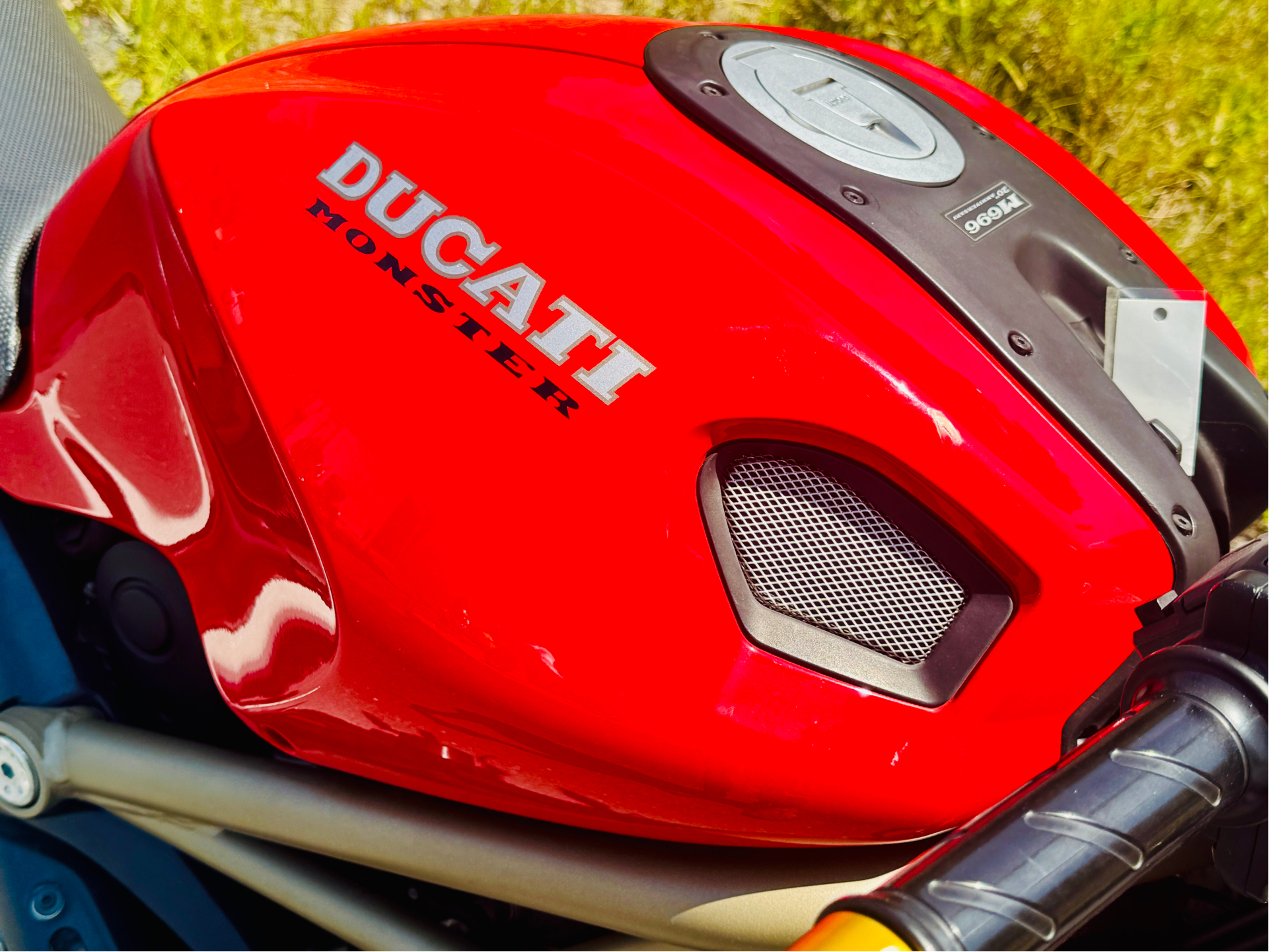 2013 Ducati Monster 696 20th Anniversary in Foxboro, Massachusetts - Photo 4