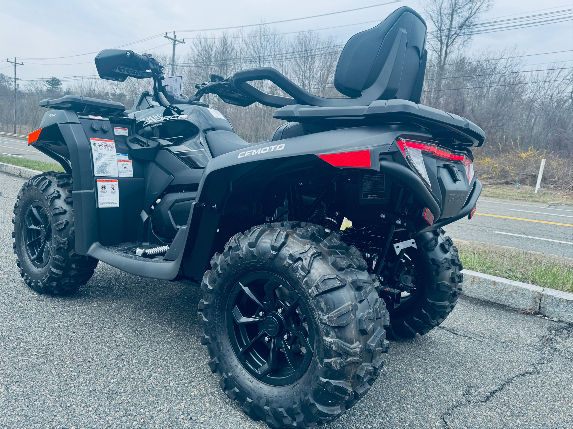 2025 CFMOTO CForce 600 Touring in Foxboro, Massachusetts - Photo 20