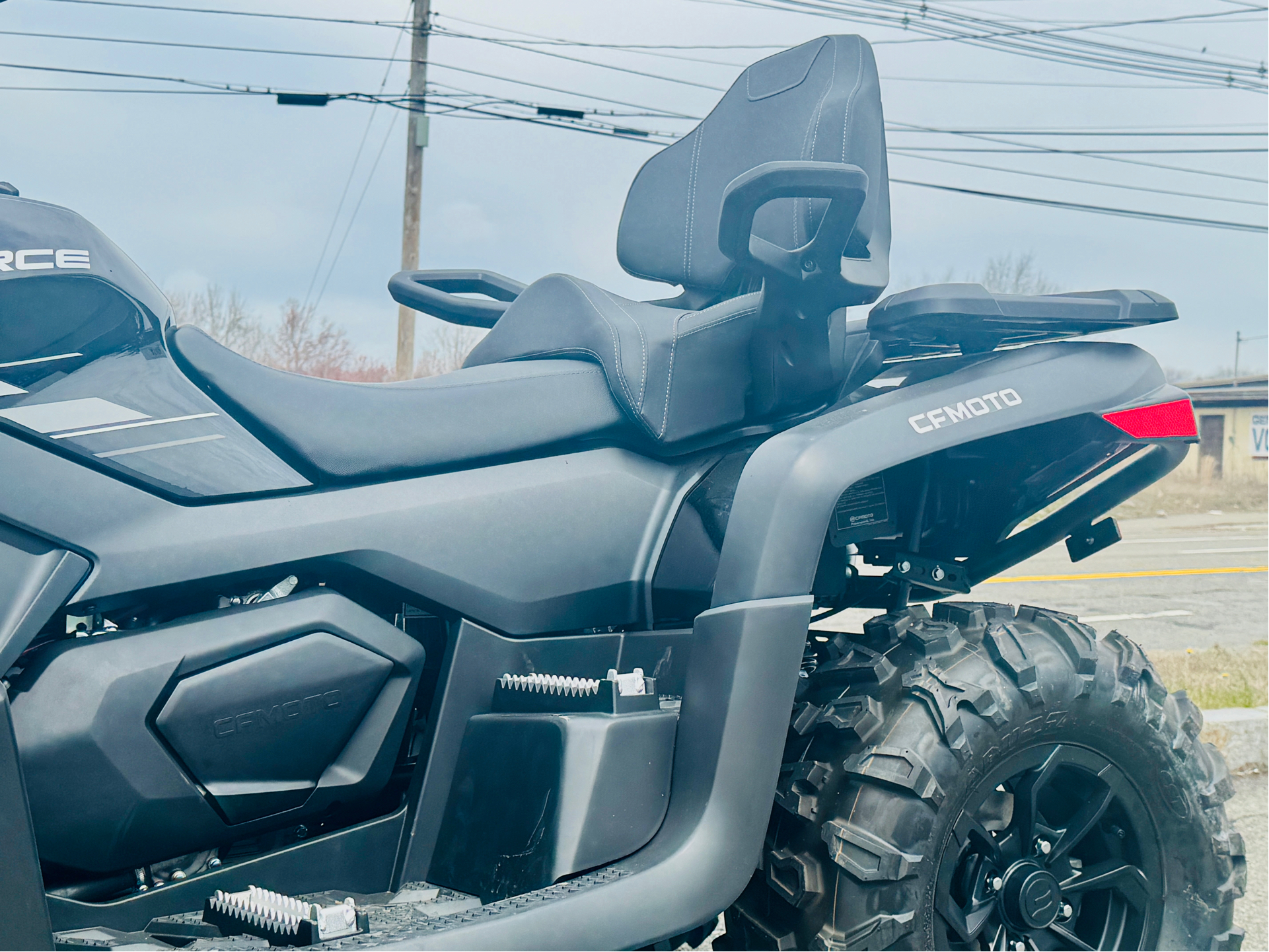 2025 CFMOTO CForce 600 Touring in Foxboro, Massachusetts - Photo 2