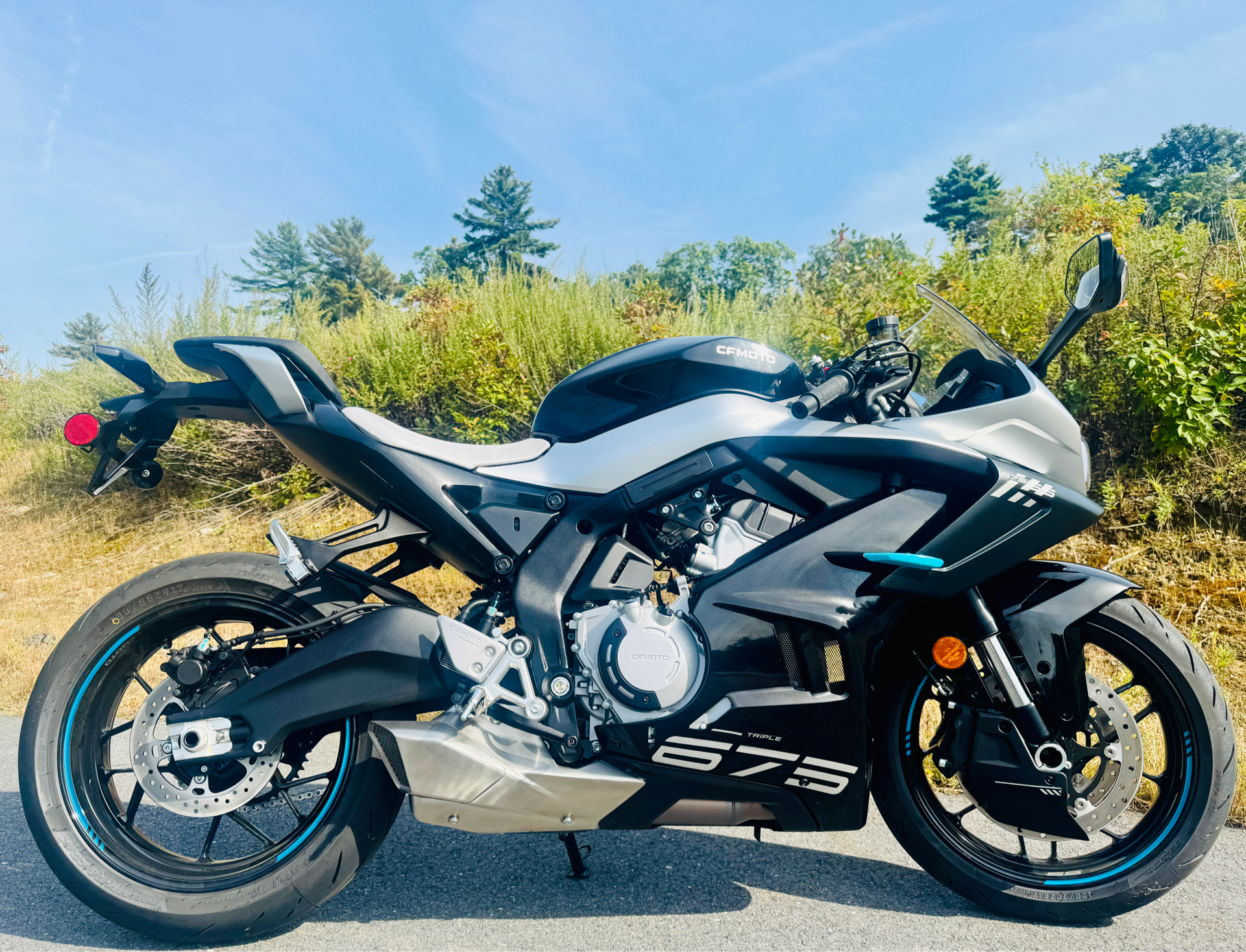 2025 CFMOTO 675SS in Foxboro, Massachusetts - Photo 1