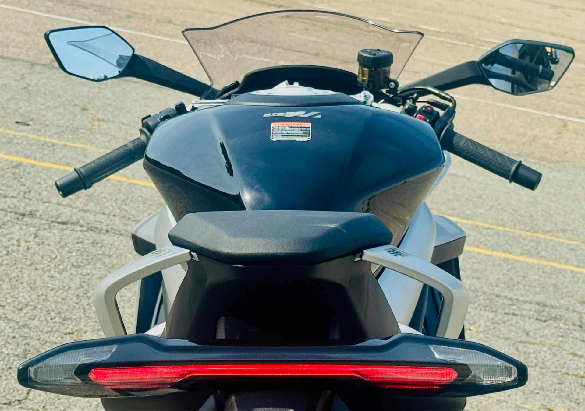 2025 CFMOTO 675SS in Foxboro, Massachusetts - Photo 2