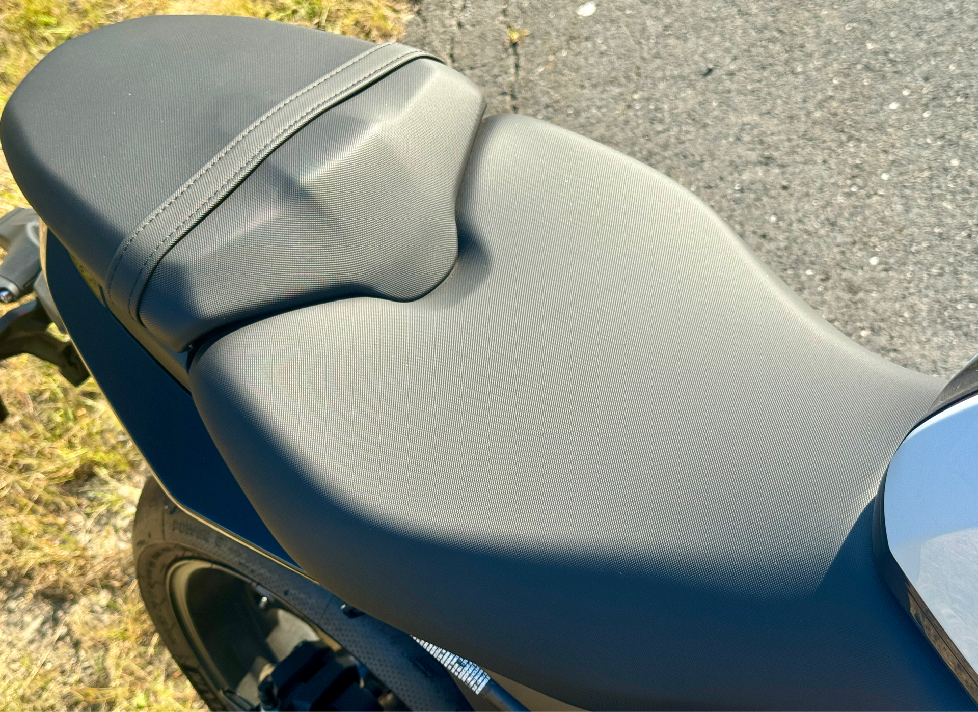 2025 Triumph Daytona 660 in Foxboro, Massachusetts - Photo 11
