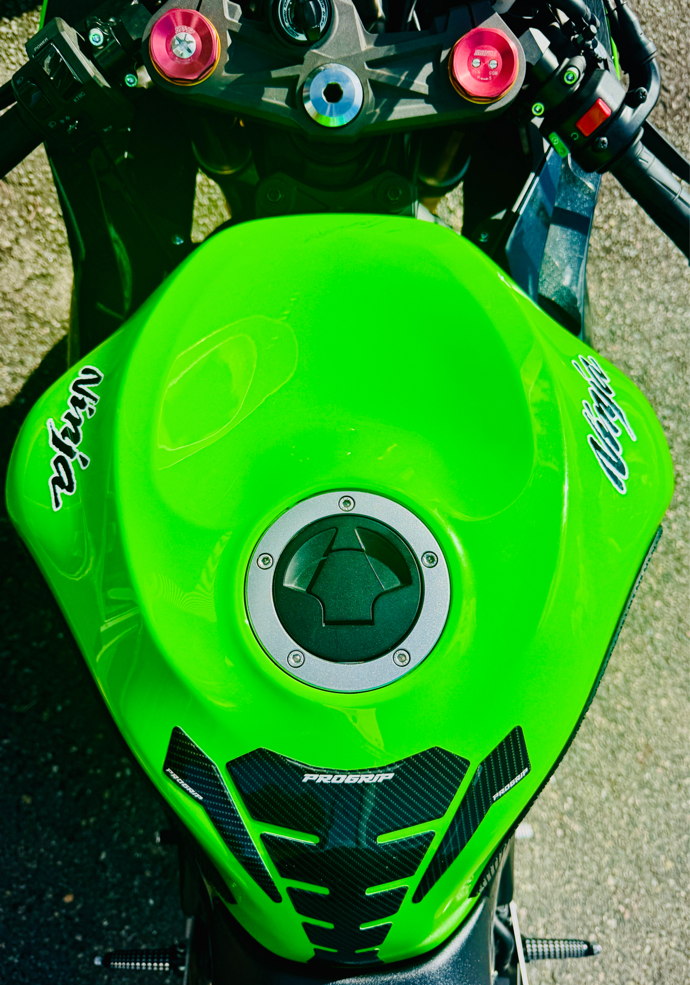 2013 Kawasaki Ninja® ZX™-6R in Foxboro, Massachusetts - Photo 12