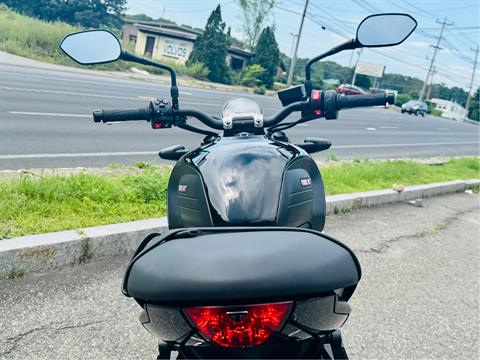 2024 Triumph Trident 660 in Foxboro, Massachusetts - Photo 21