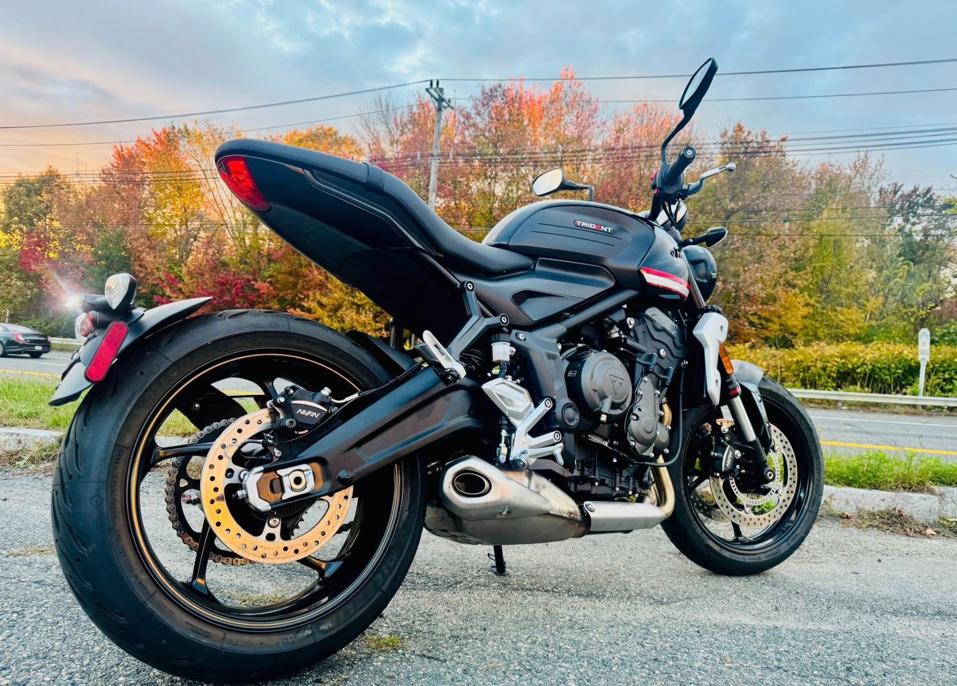 2024 Triumph Trident 660 in Foxboro, Massachusetts - Photo 16