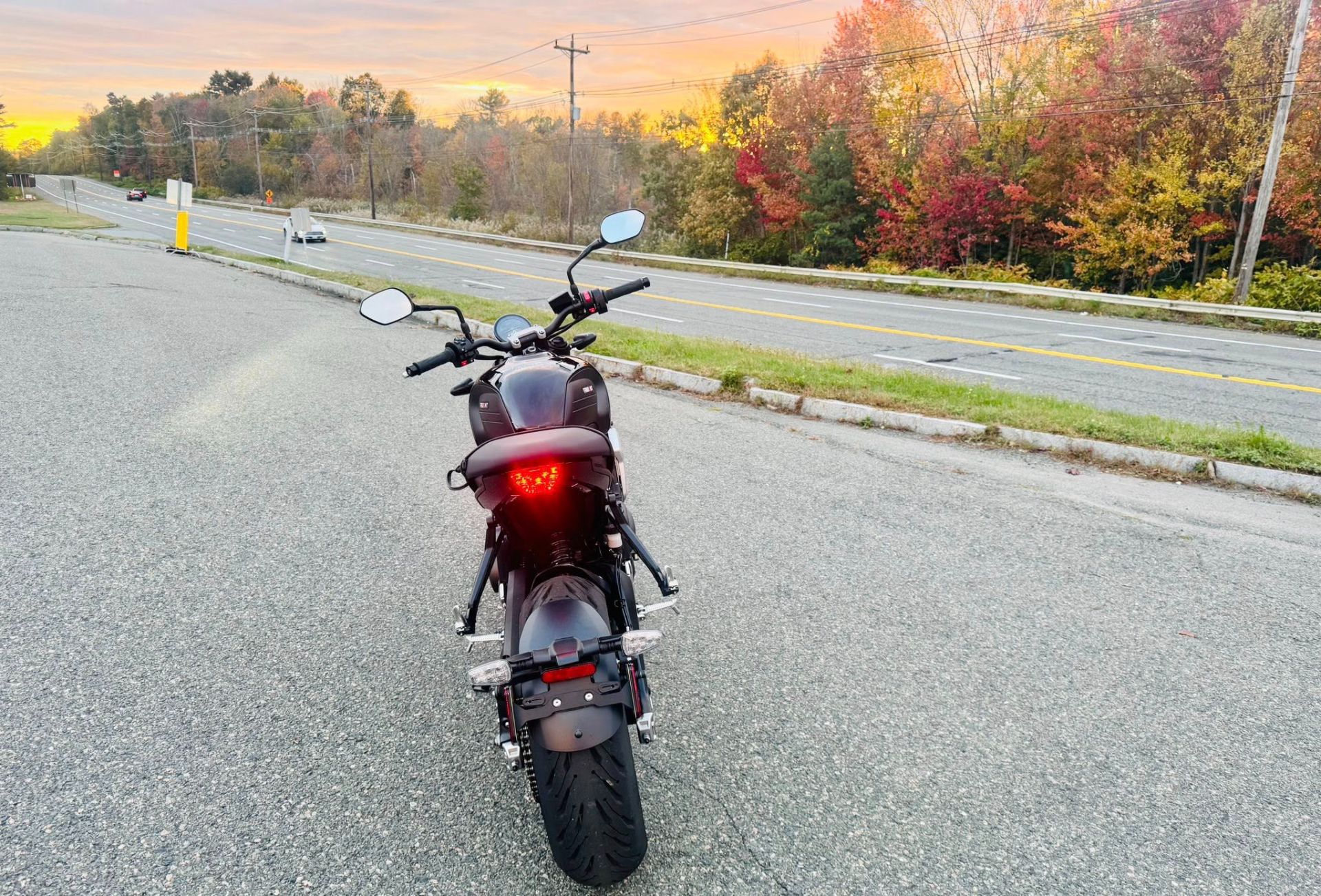 2024 Triumph Trident 660 in Foxboro, Massachusetts - Photo 14