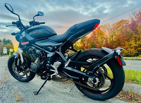 2024 Triumph Trident 660 in Foxboro, Massachusetts - Photo 3