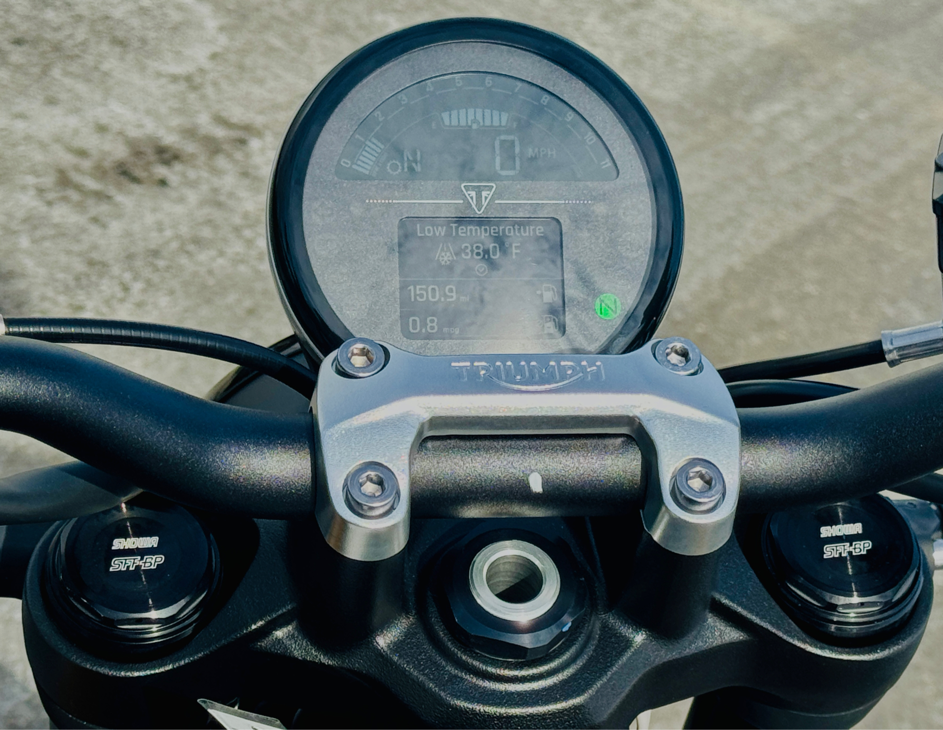 2025 Triumph Trident 660 in Foxboro, Massachusetts - Photo 26
