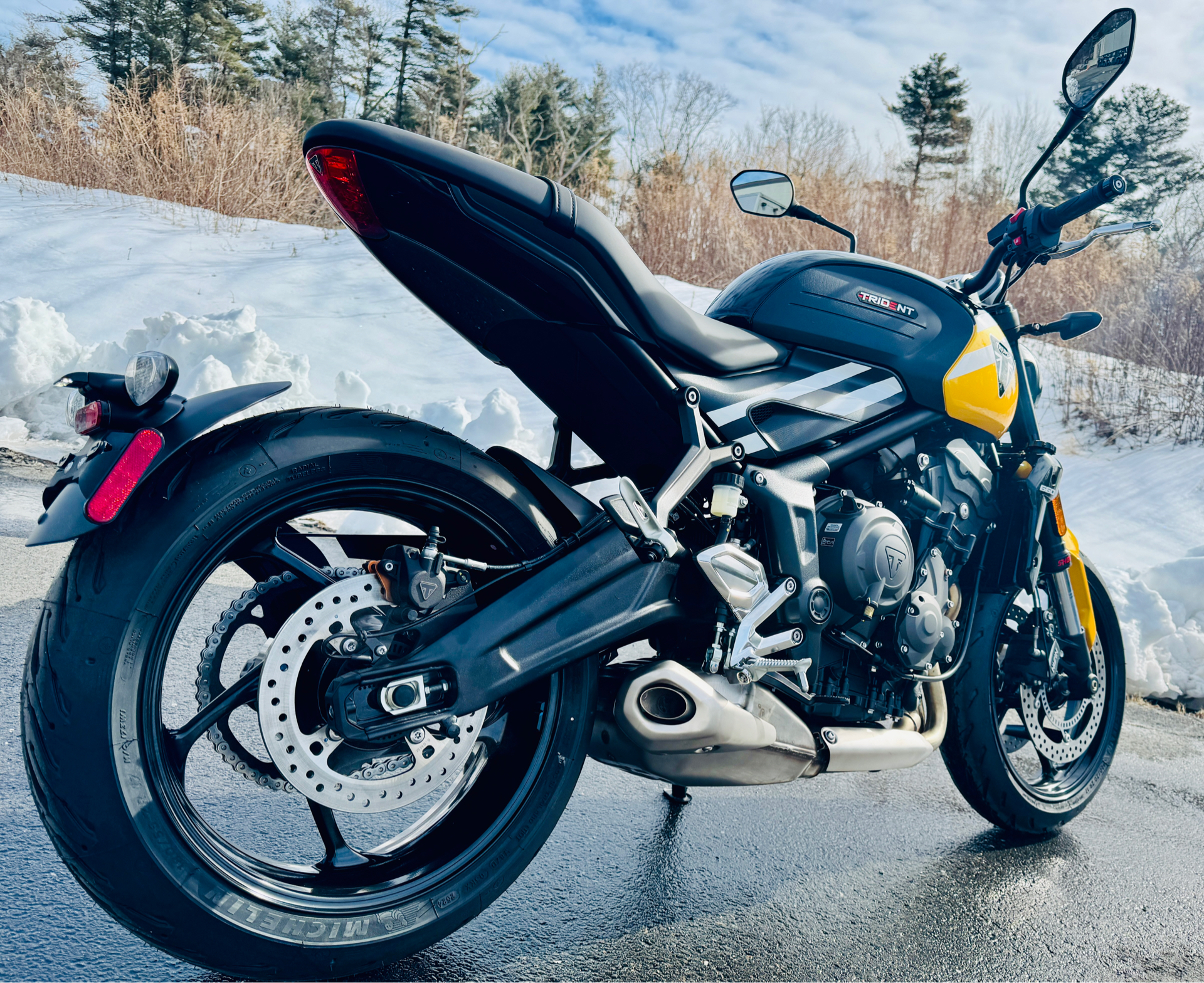 2025 Triumph Trident 660 in Foxboro, Massachusetts - Photo 3