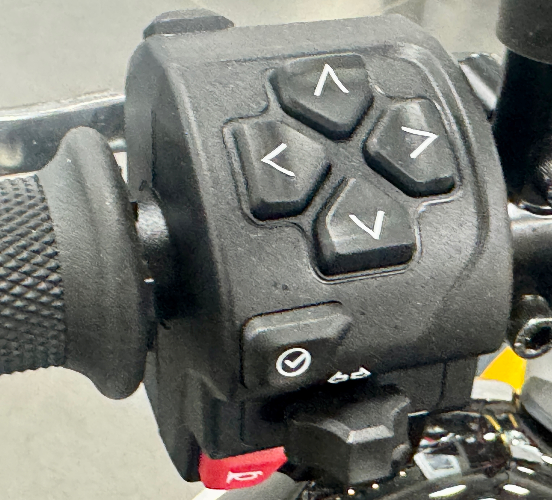 2025 Triumph Trident 660 in Foxboro, Massachusetts - Photo 17