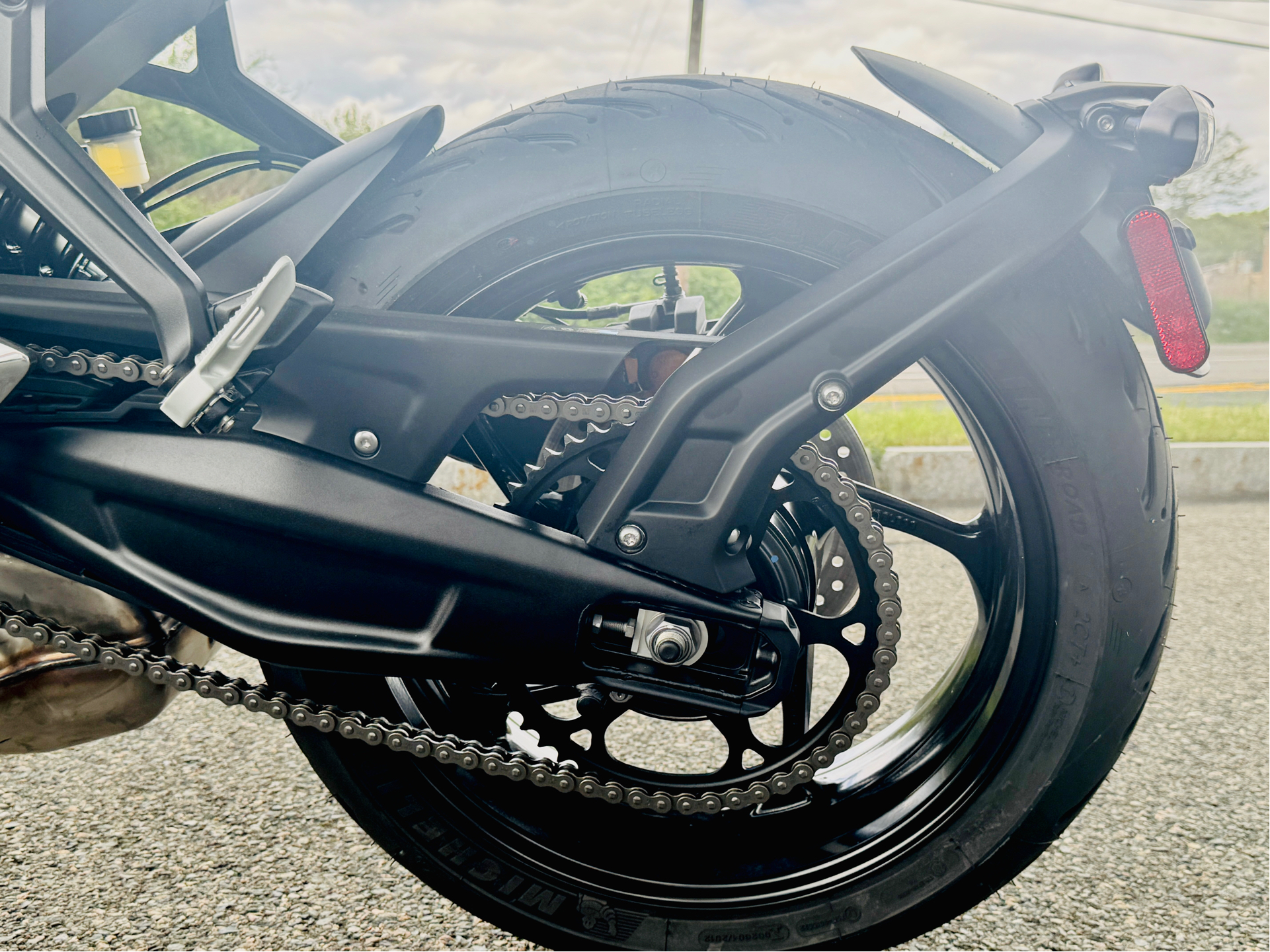 2025 Triumph Trident 660 in Foxboro, Massachusetts - Photo 17