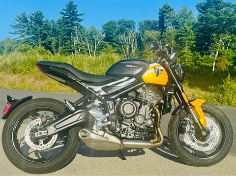 2025 Triumph Trident 660 in Foxboro, Massachusetts - Photo 16
