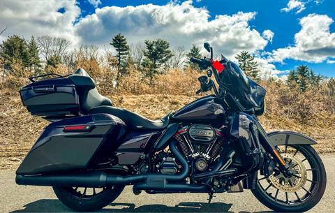 2019 Harley-Davidson CVO™ Street Glide® in Foxboro, Massachusetts