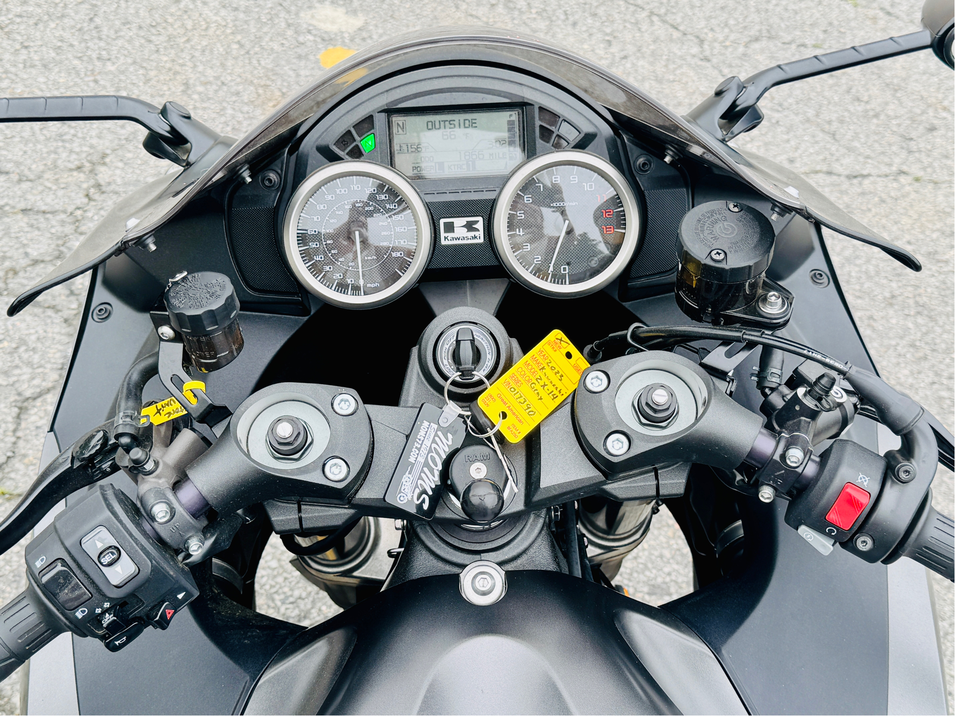 2023 Kawasaki Ninja ZX-14R ABS in Foxboro, Massachusetts - Photo 8