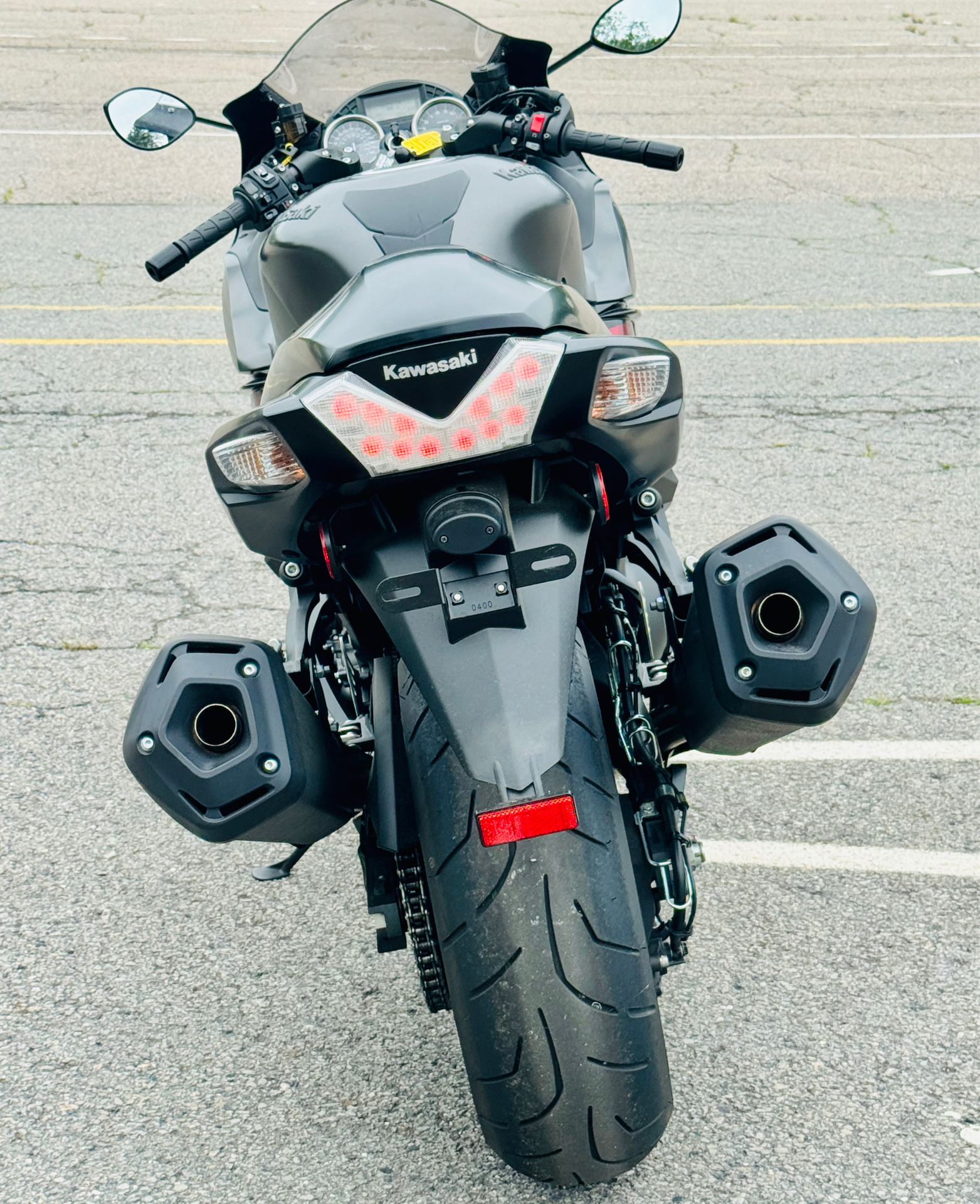 2023 Kawasaki Ninja ZX-14R ABS in Foxboro, Massachusetts - Photo 3