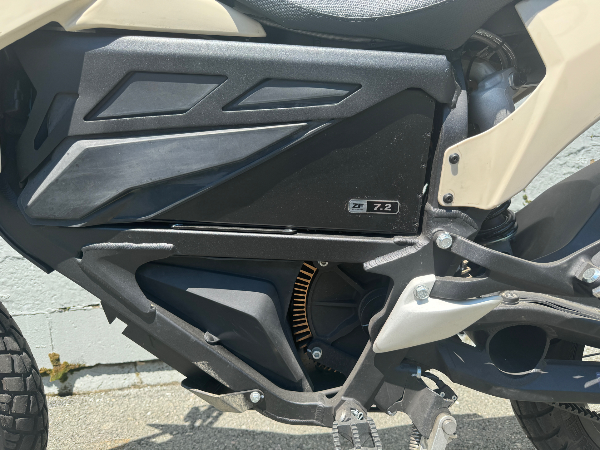 2022 Zero Motorcycles FXE ZF7.2 Integrated in Foxboro, Massachusetts - Photo 19