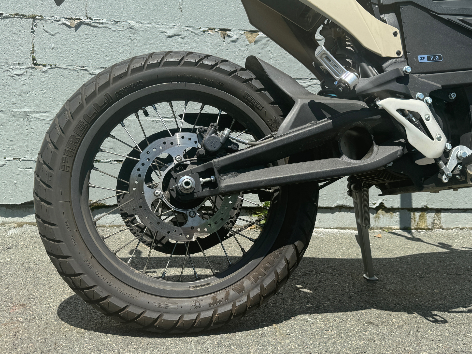 2022 Zero Motorcycles FXE ZF7.2 Integrated in Foxboro, Massachusetts - Photo 11