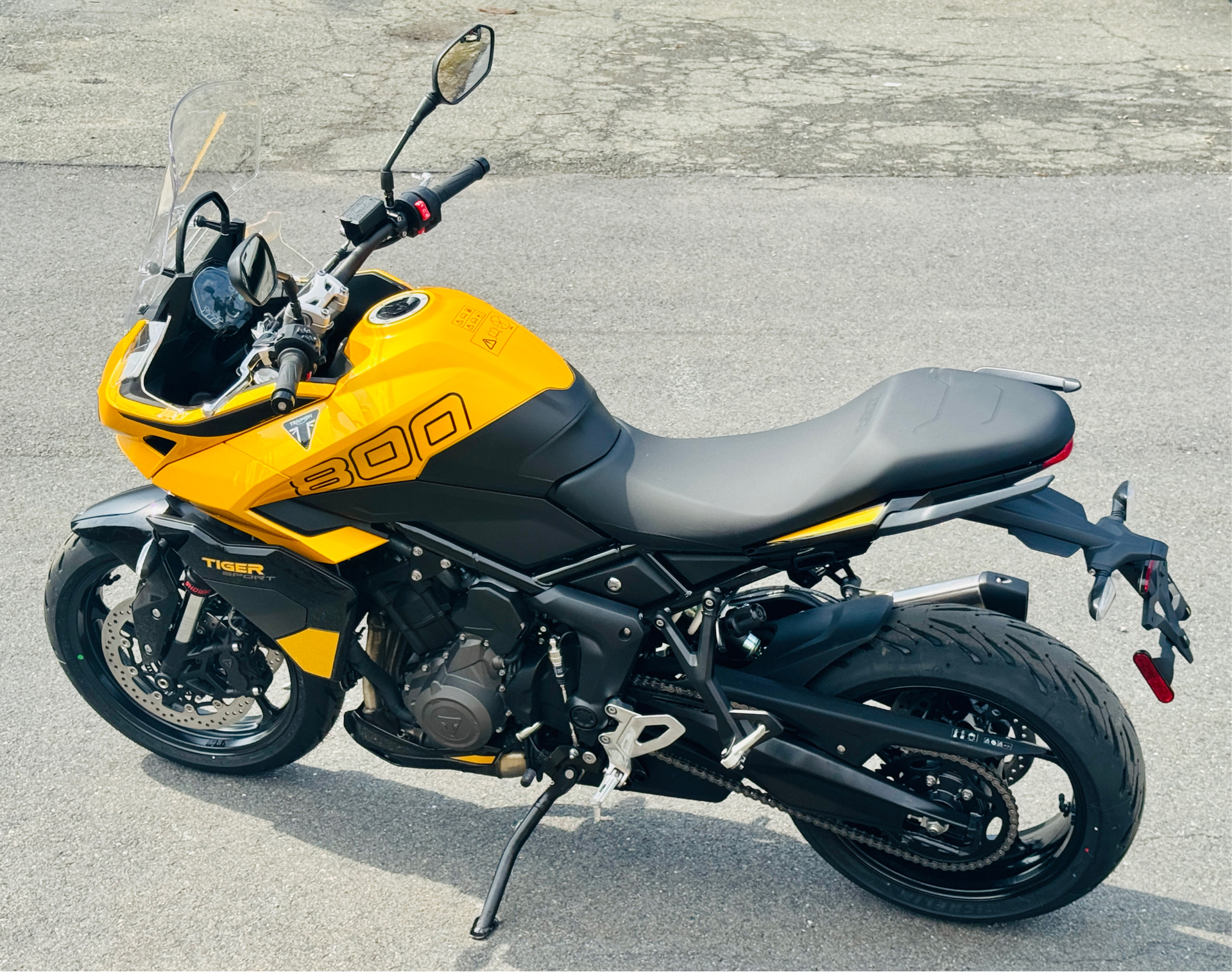 2025 Triumph Tiger Sport 800 in Foxboro, Massachusetts - Photo 9