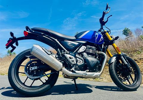 2025 Triumph Speed 400 in Foxboro, Massachusetts - Photo 1