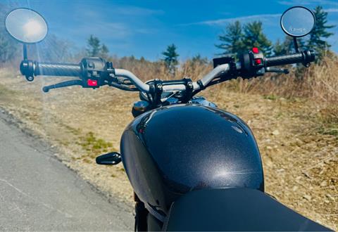 2025 Triumph Speed 400 in Foxboro, Massachusetts - Photo 6