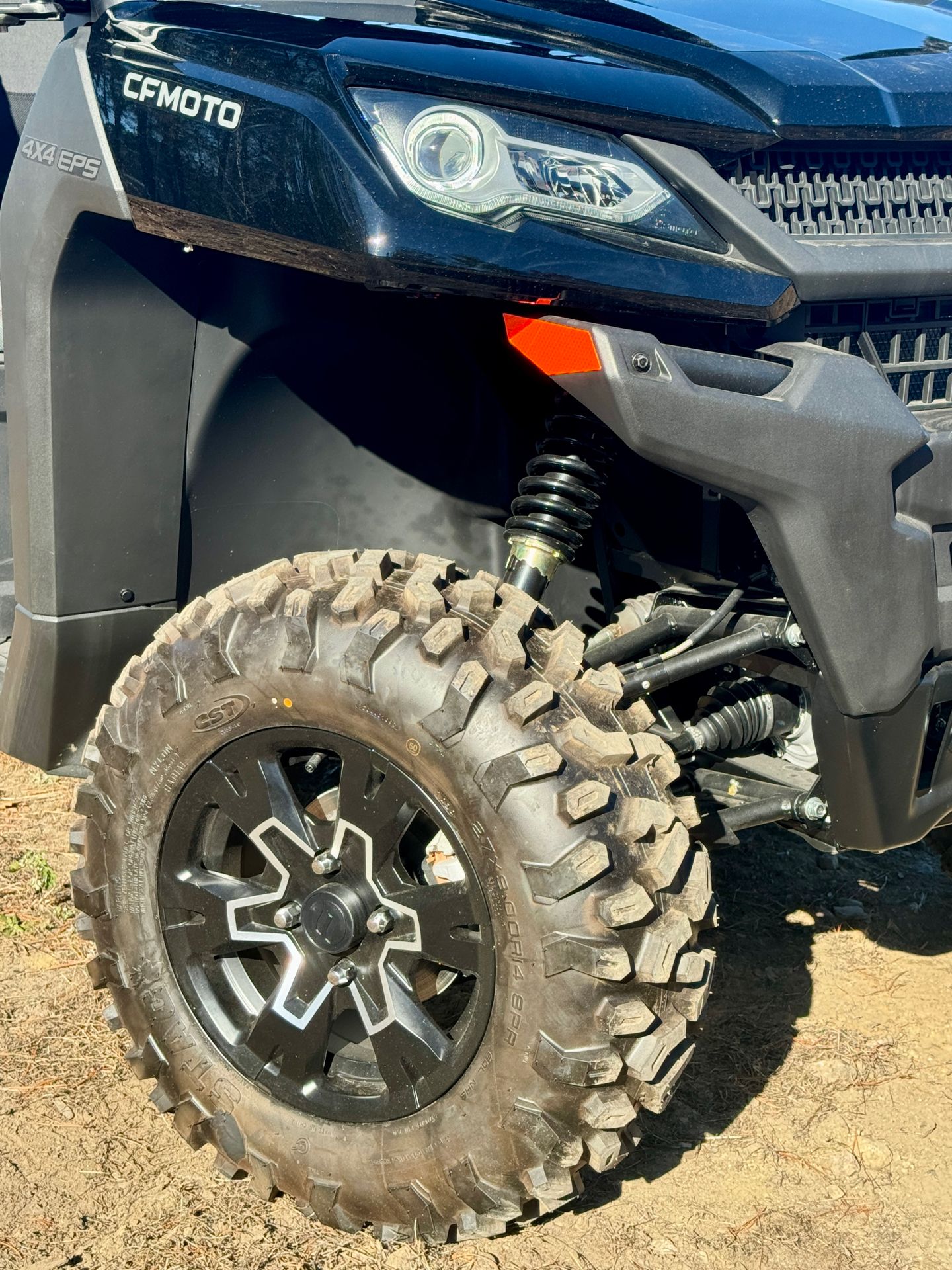 2025 CFMOTO UForce 1000 XL in Foxboro, Massachusetts - Photo 8