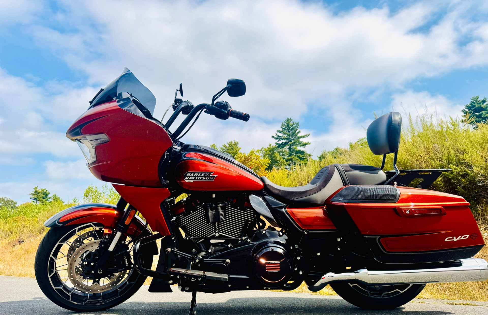 2023 Harley-Davidson CVO™ Road Glide® in Foxboro, Massachusetts - Photo 9