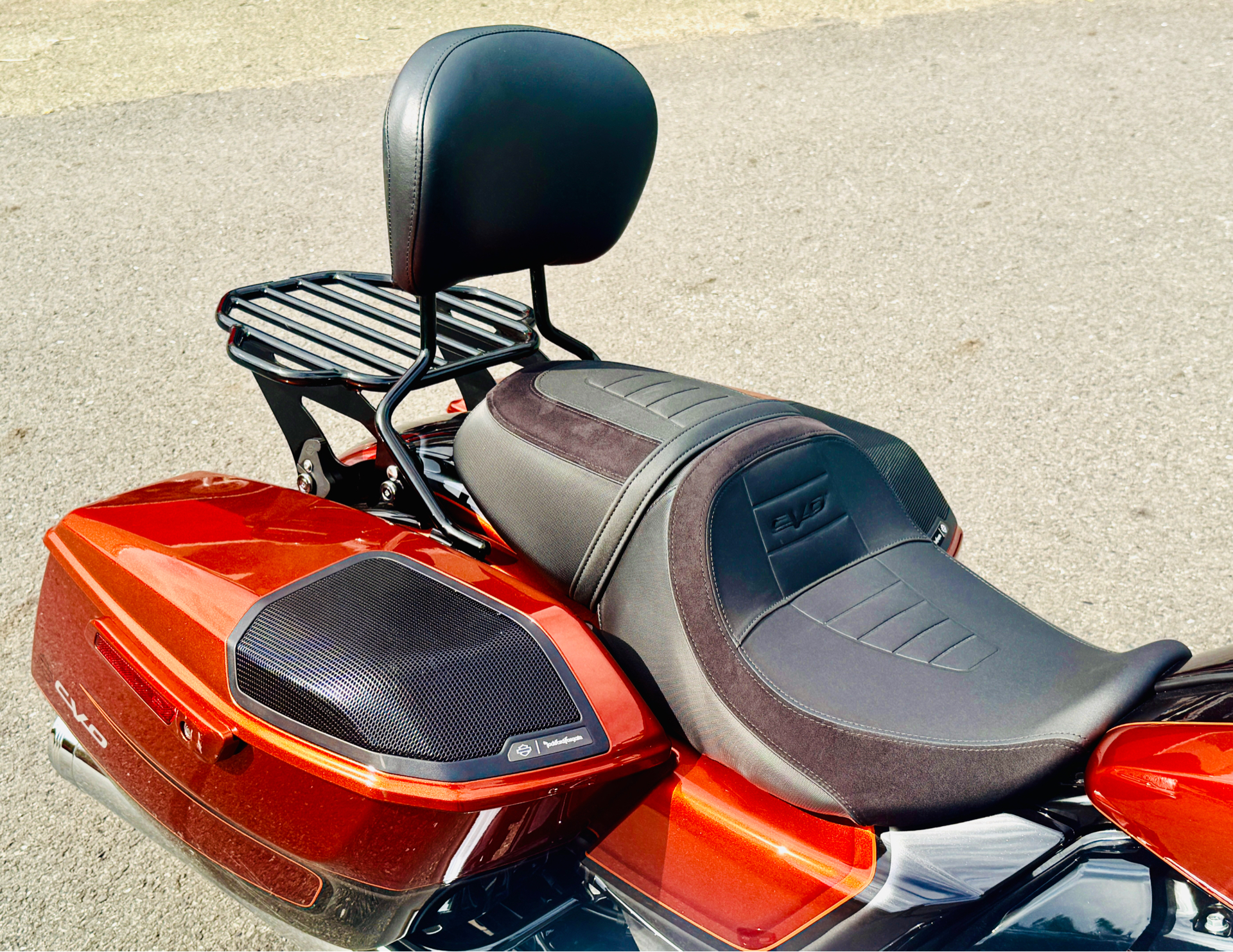 2023 Harley-Davidson CVO™ Road Glide® in Foxboro, Massachusetts - Photo 2