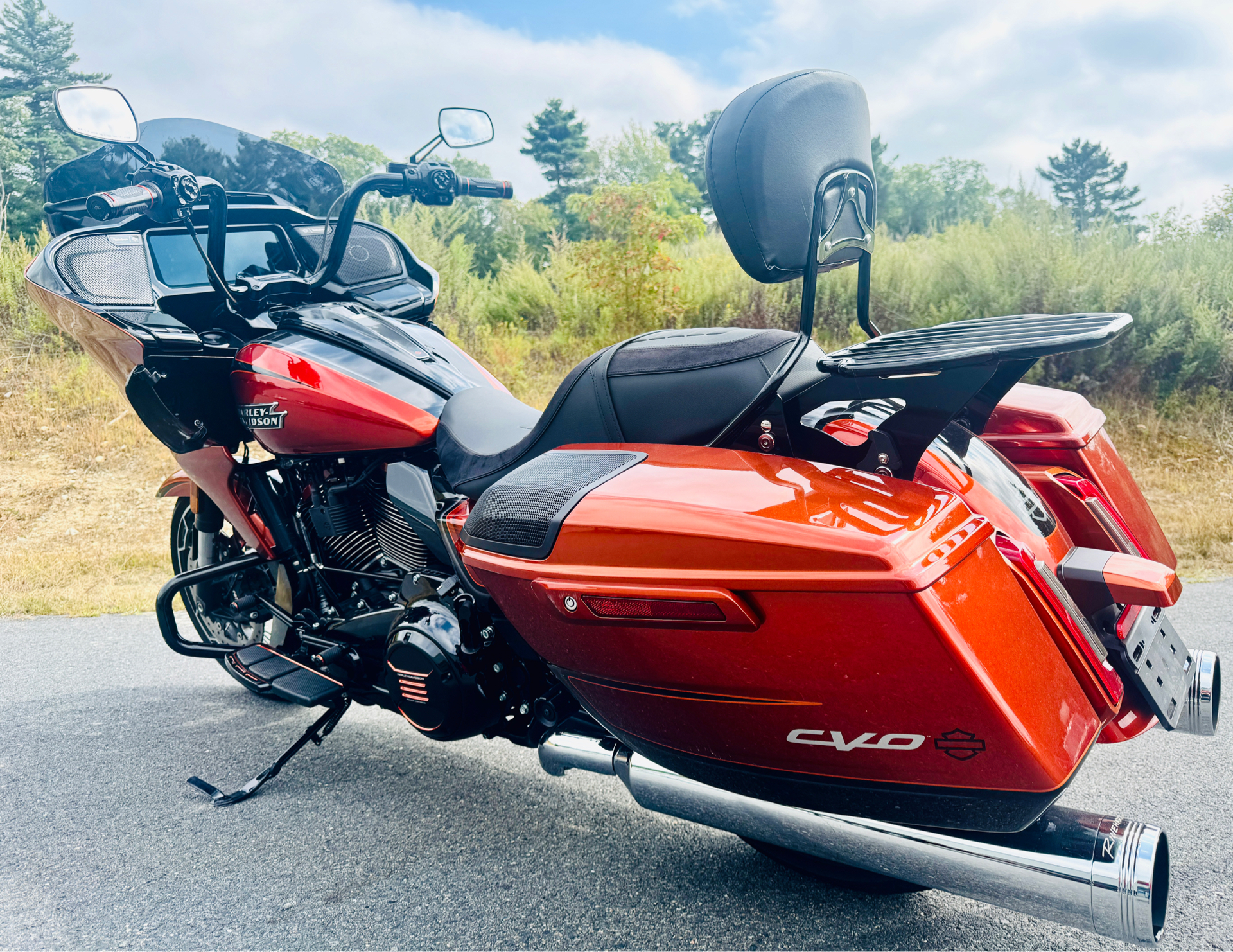 2023 Harley-Davidson CVO™ Road Glide® in Foxboro, Massachusetts - Photo 15