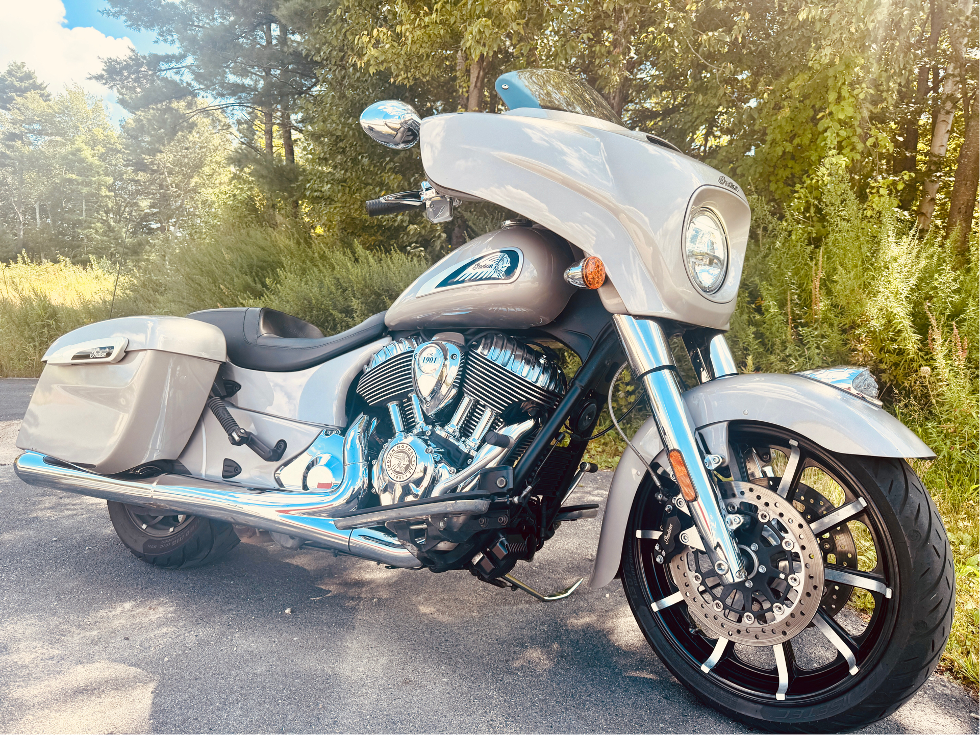 2022 Indian Motorcycle Chieftain® Limited in Foxboro, Massachusetts - Photo 3