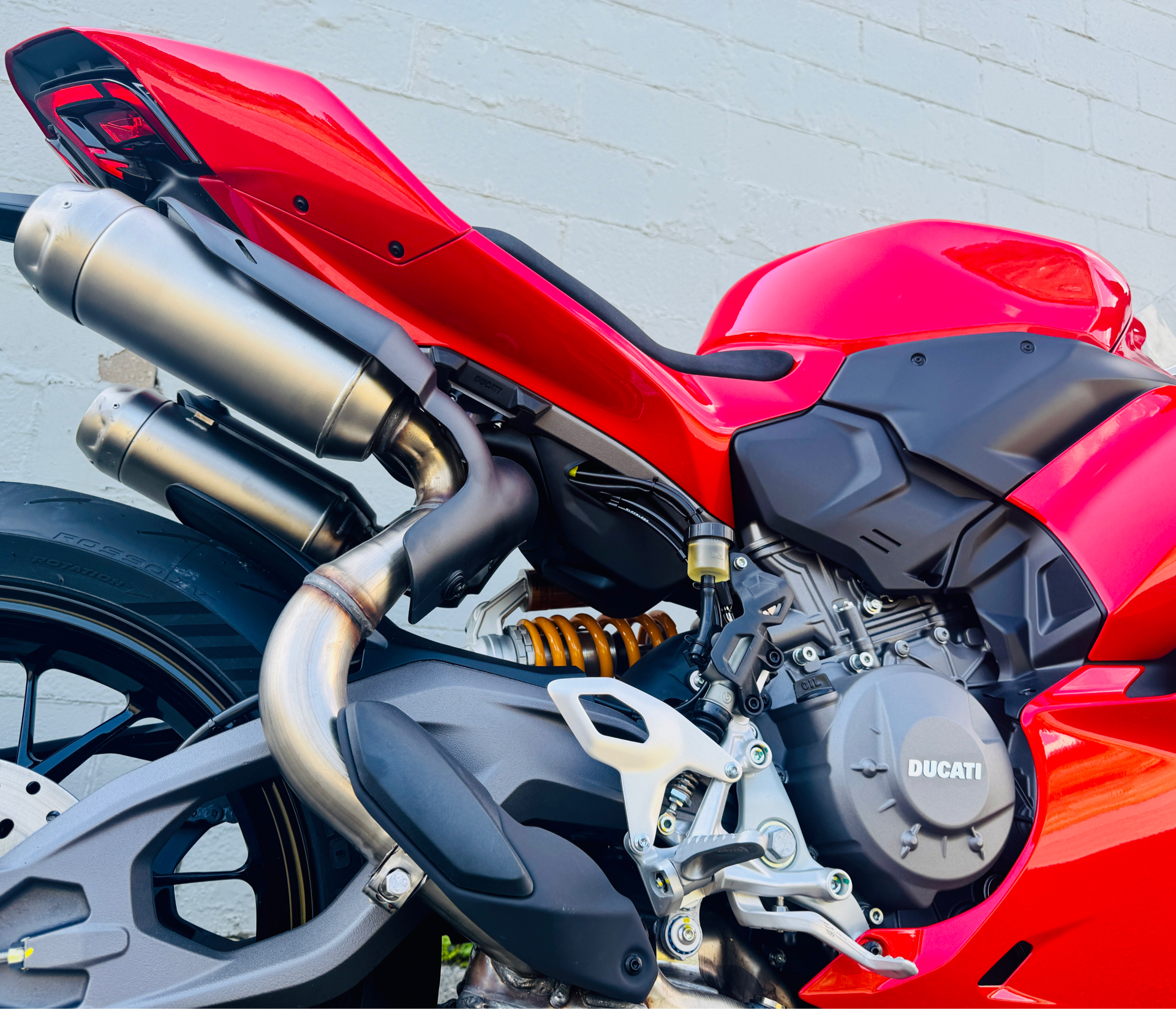 2025 Ducati Panigale V2 S in Foxboro, Massachusetts - Photo 2