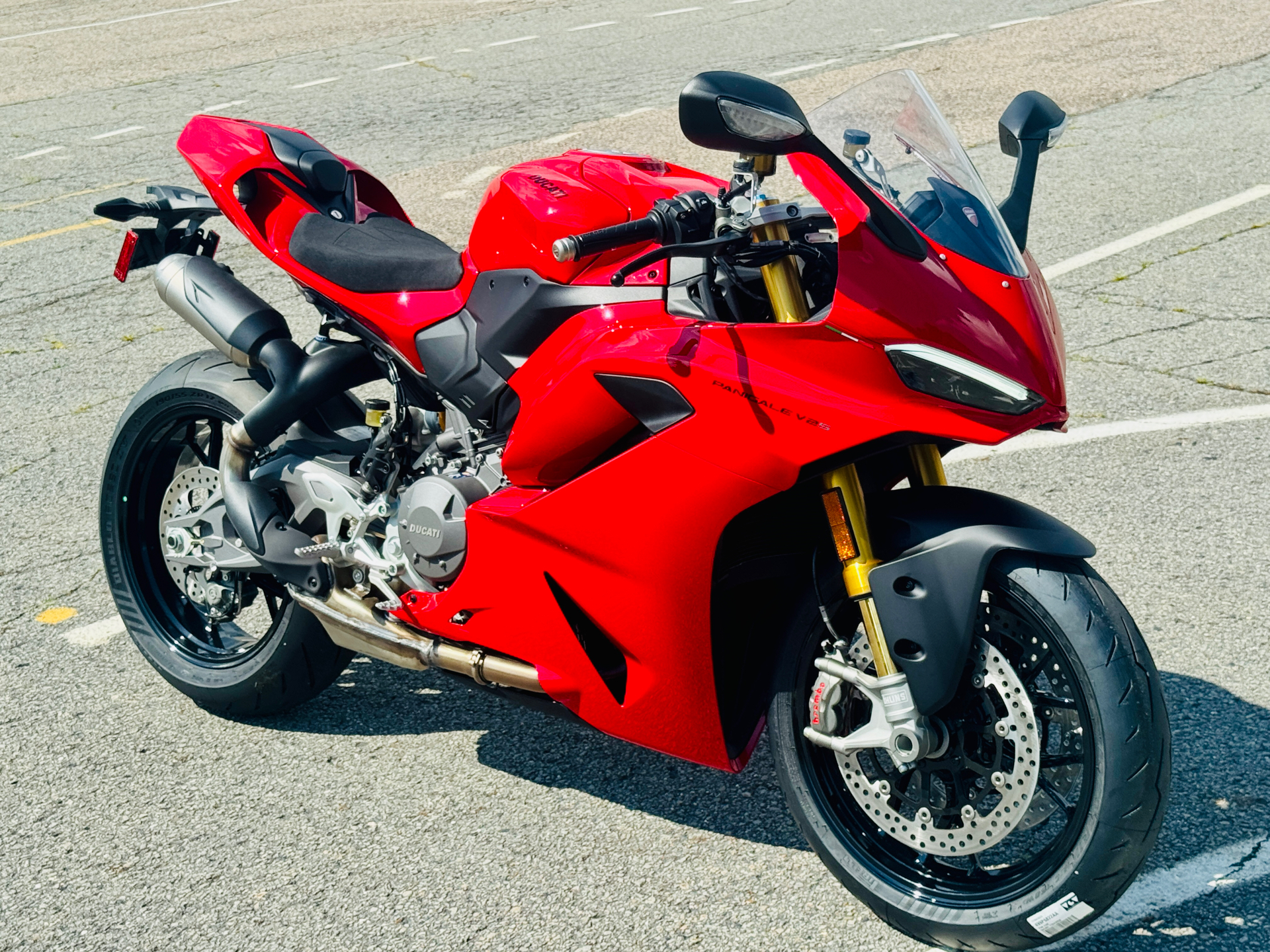 2025 Ducati Panigale V2 S in Foxboro, Massachusetts - Photo 21