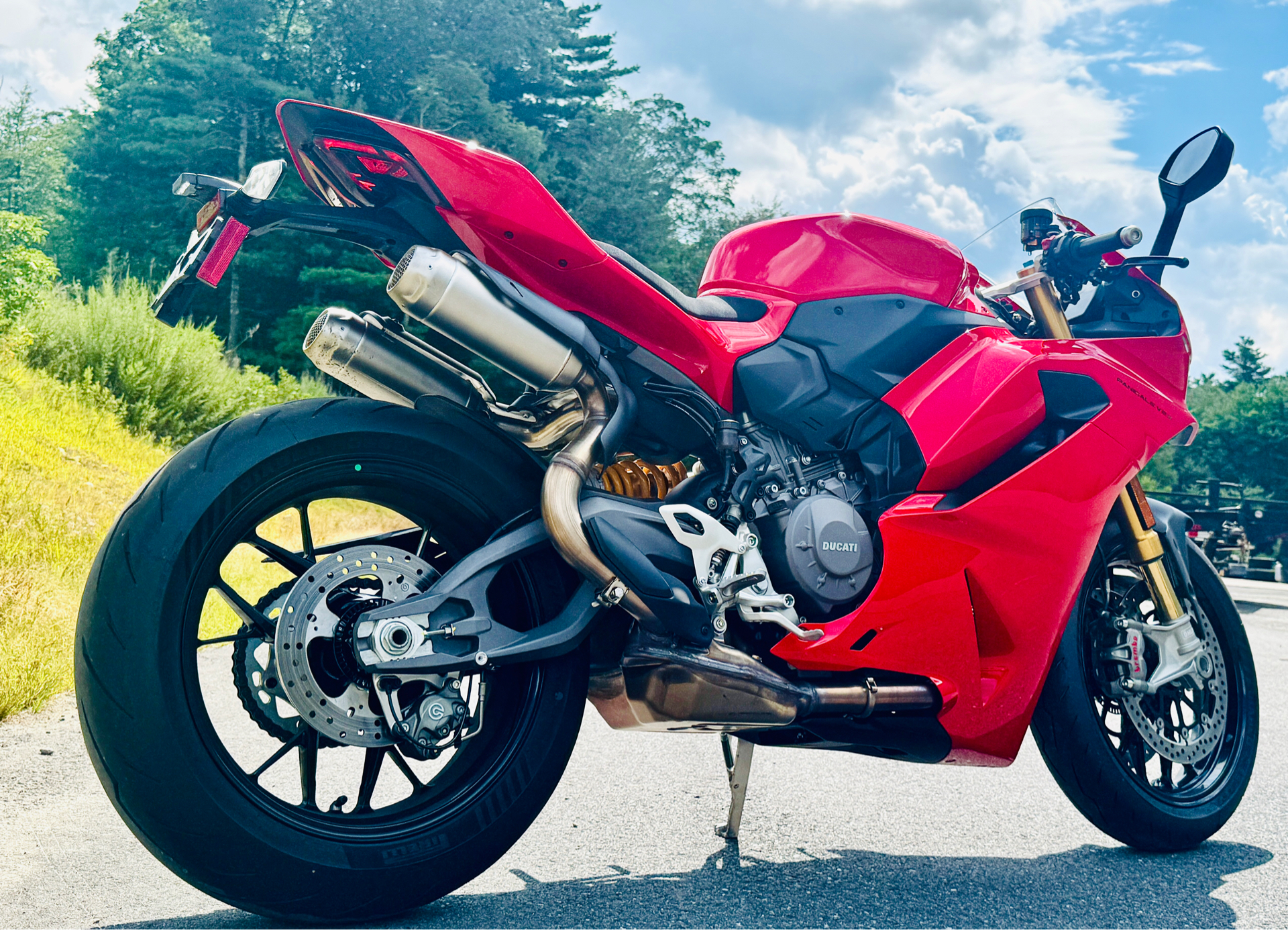 2025 Ducati Panigale V2 S in Foxboro, Massachusetts - Photo 3