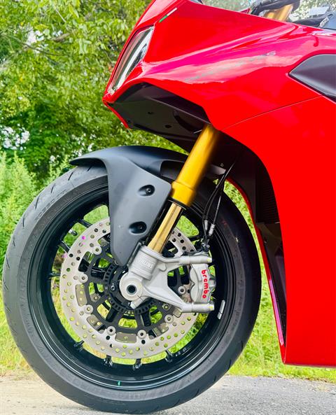 2025 Ducati Panigale V2 S in Foxboro, Massachusetts - Photo 13