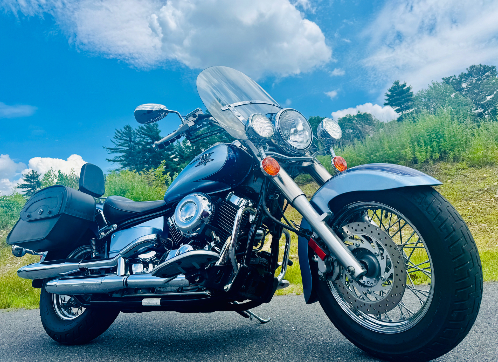2004 Yamaha V Star 650 in Foxboro, Massachusetts - Photo 1