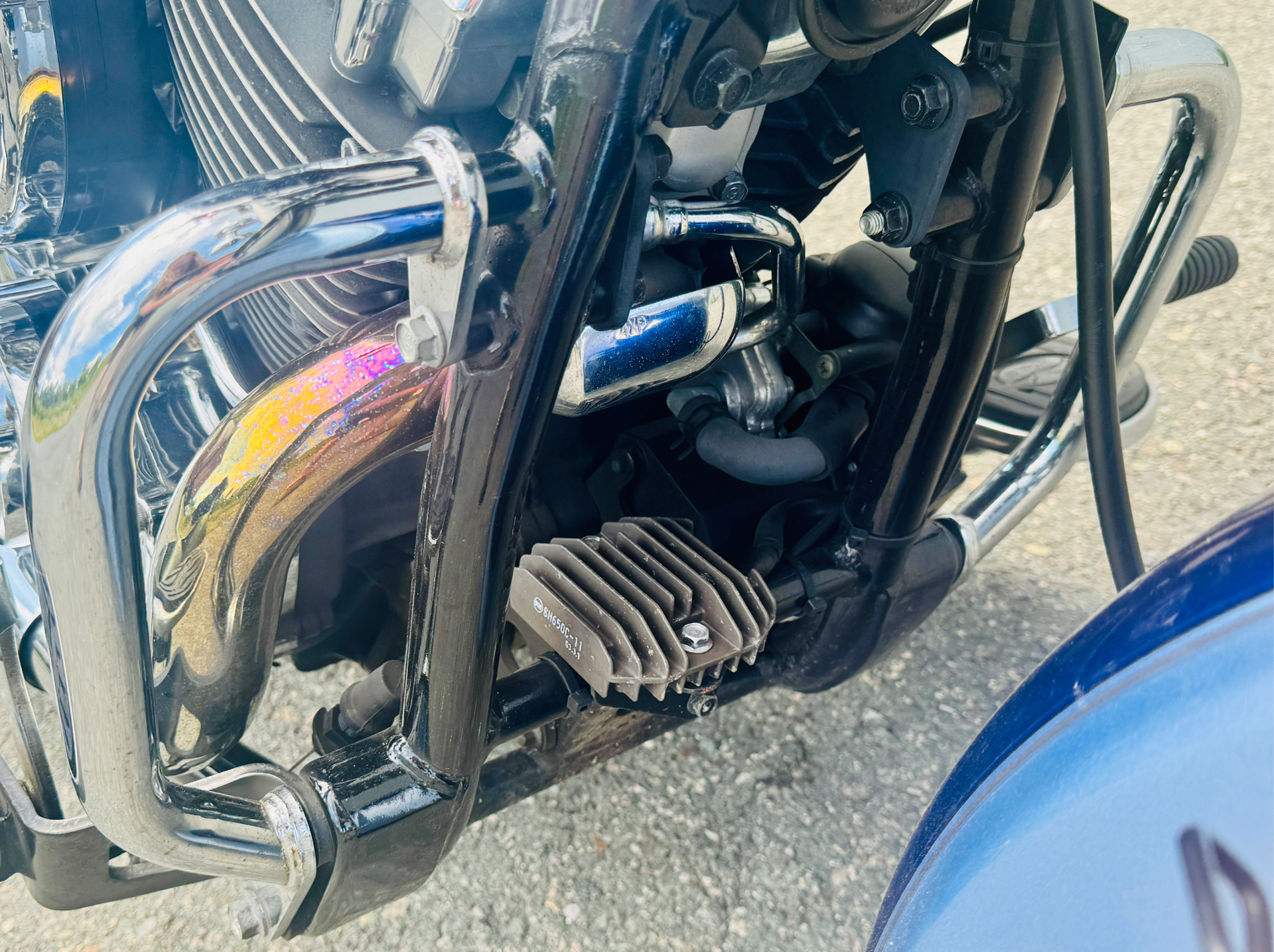 2004 Yamaha V Star 650 in Foxboro, Massachusetts - Photo 10