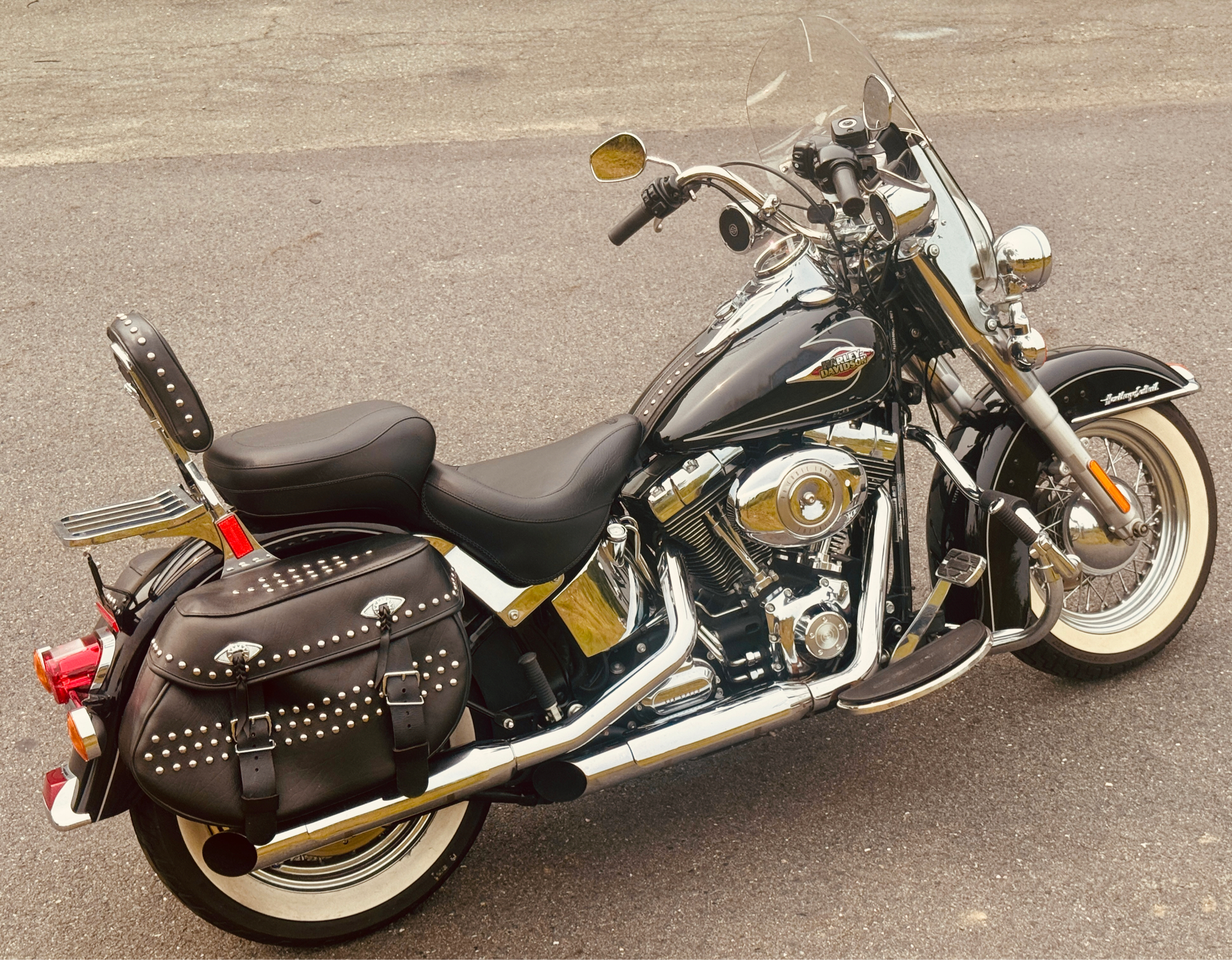 2011 Harley-Davidson Heritage Softail® Classic Peace Officer in Foxboro, Massachusetts - Photo 7