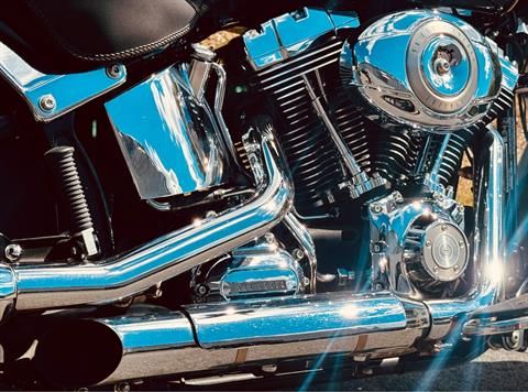 2011 Harley-Davidson Heritage Softail® Classic Peace Officer in Foxboro, Massachusetts - Photo 19