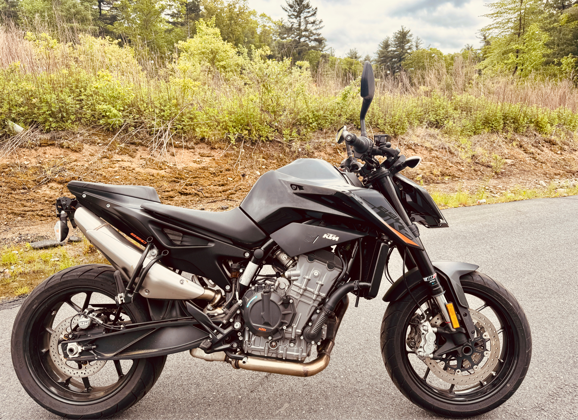 2022 KTM 890 Duke R in Foxboro, Massachusetts - Photo 15