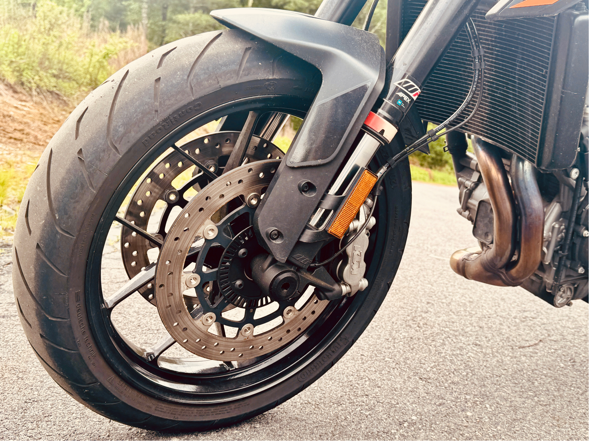 2022 KTM 890 Duke R in Foxboro, Massachusetts - Photo 22