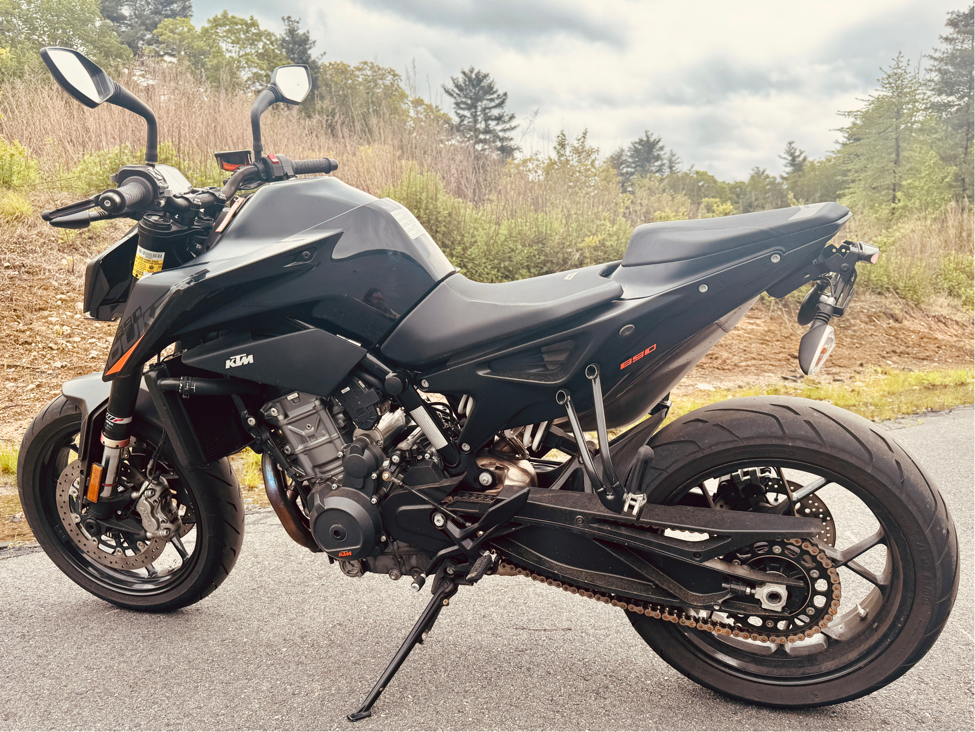 2022 KTM 890 Duke R in Foxboro, Massachusetts - Photo 11