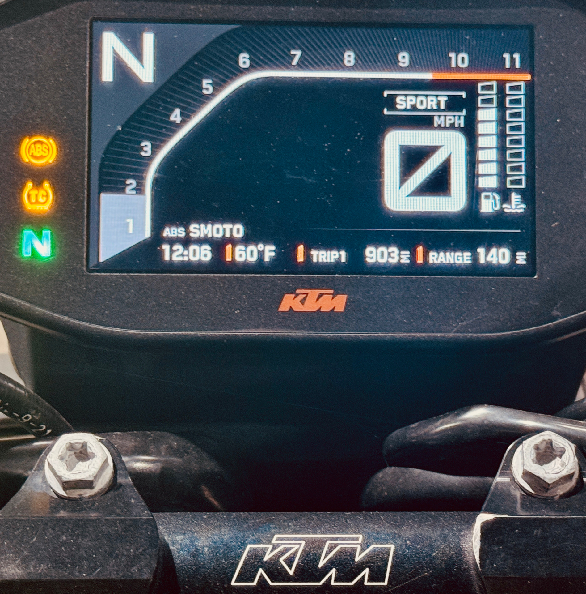 2022 KTM 890 Duke R in Foxboro, Massachusetts - Photo 2