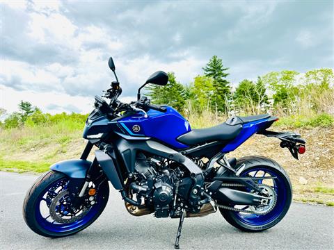 2025 Yamaha MT-09 in Foxboro, Massachusetts - Photo 20