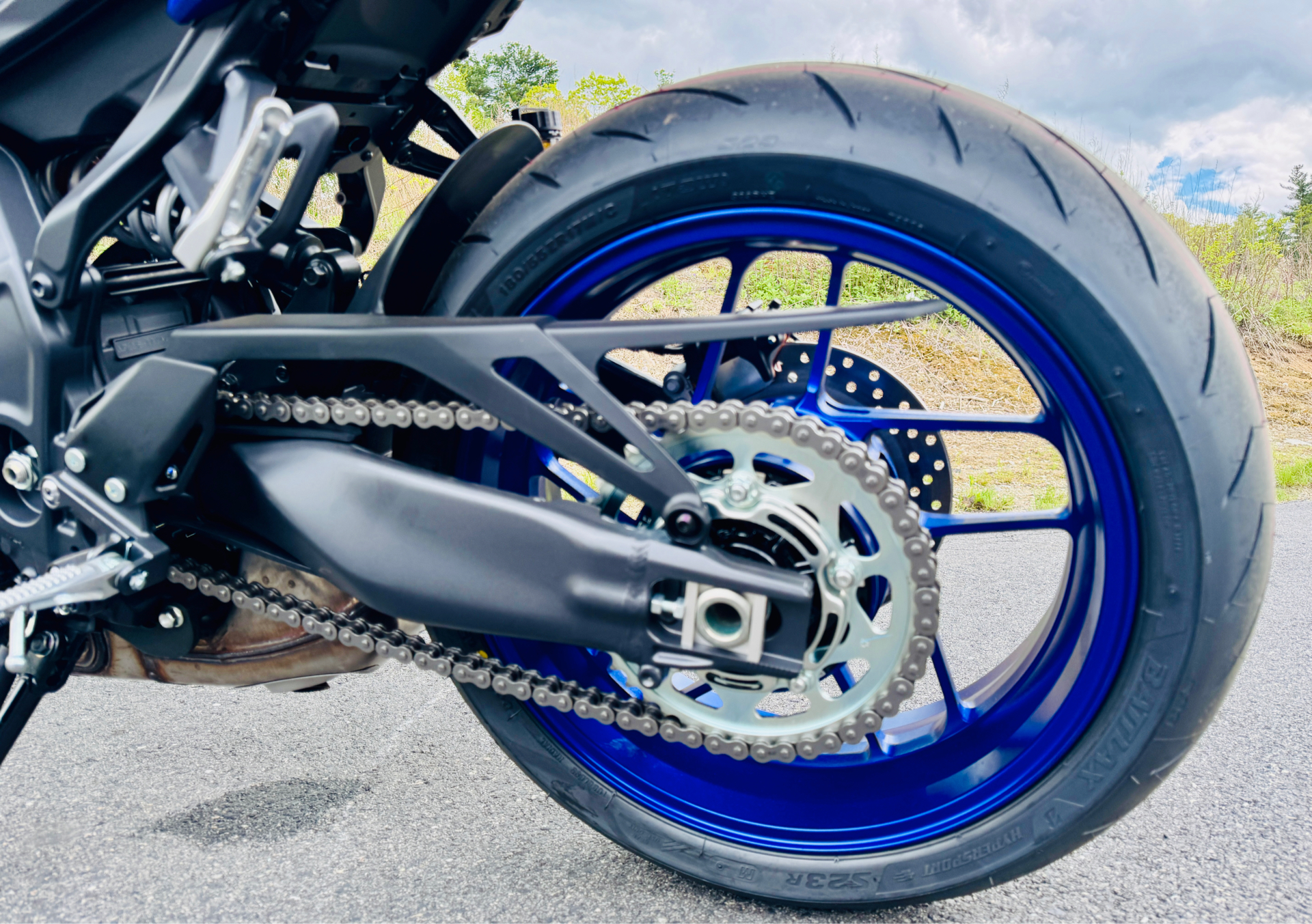2025 Yamaha MT-09 in Foxboro, Massachusetts - Photo 17