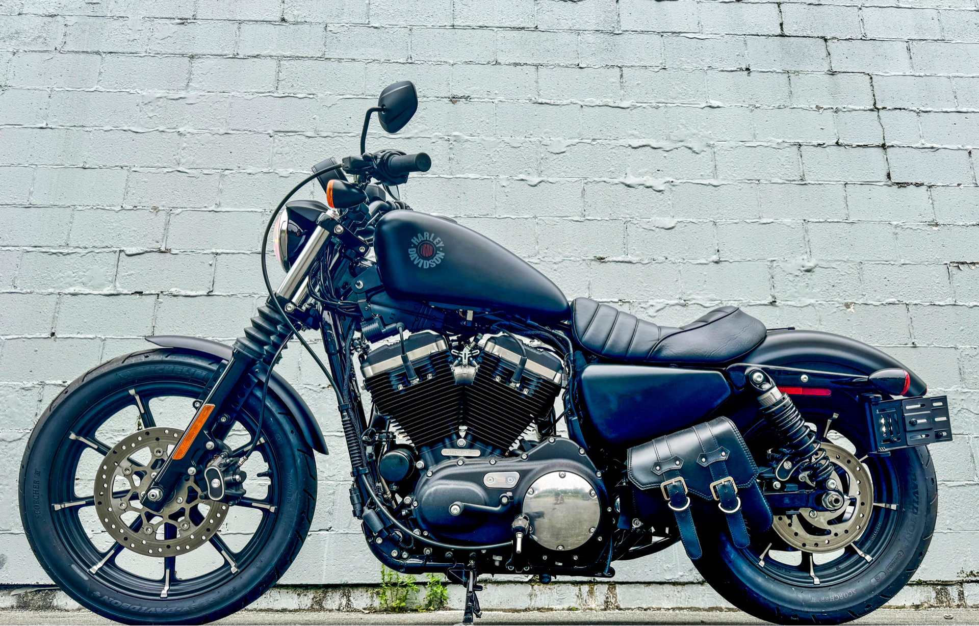 2022 Harley-Davidson Iron 883™ in Foxboro, Massachusetts - Photo 5