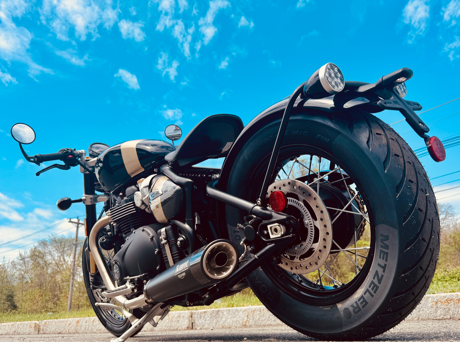 2025 Triumph Bonneville Bobber TFC in Foxboro, Massachusetts - Photo 5