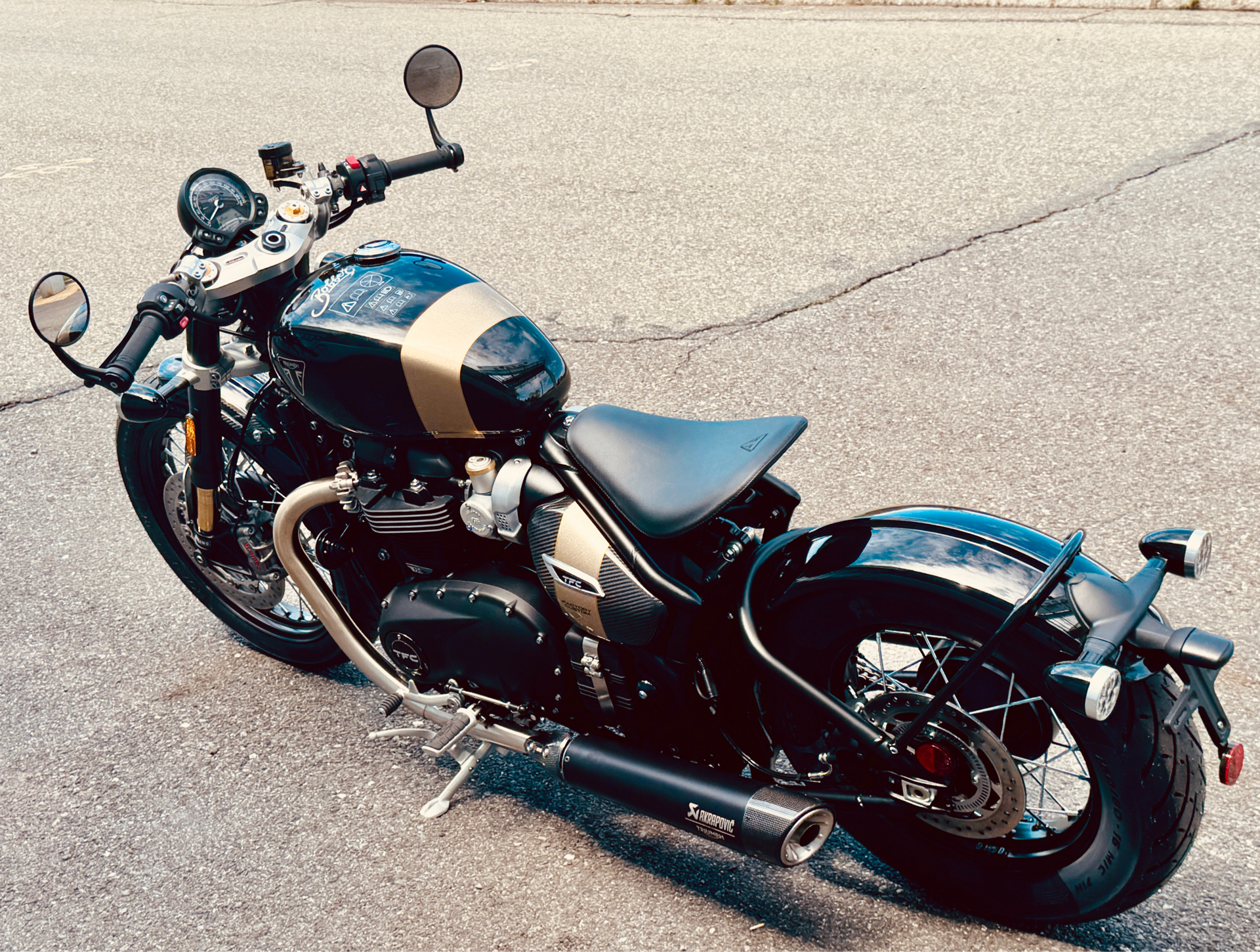 2025 Triumph Bonneville Bobber TFC in Foxboro, Massachusetts - Photo 11