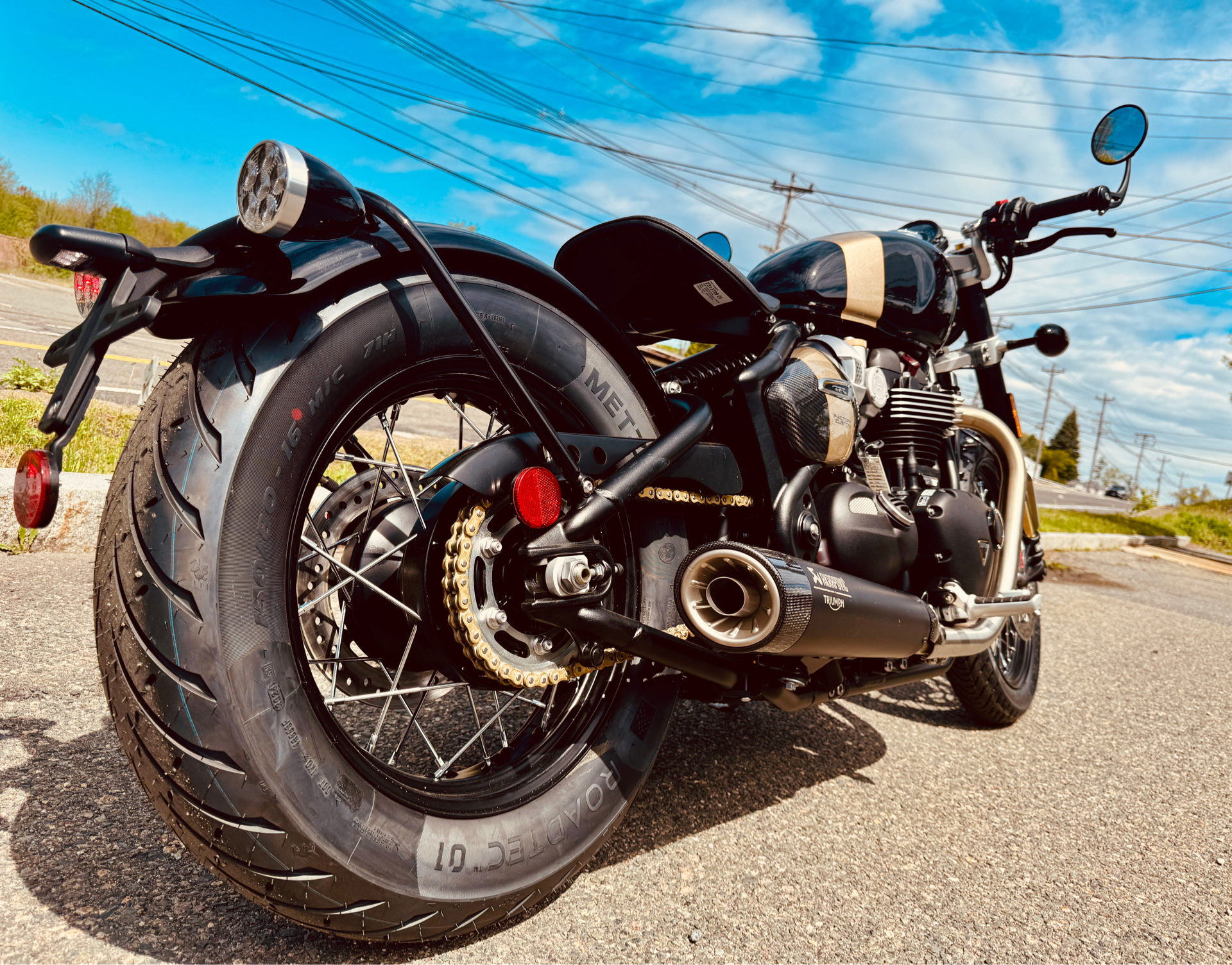 2025 Triumph Bonneville Bobber TFC in Foxboro, Massachusetts - Photo 15