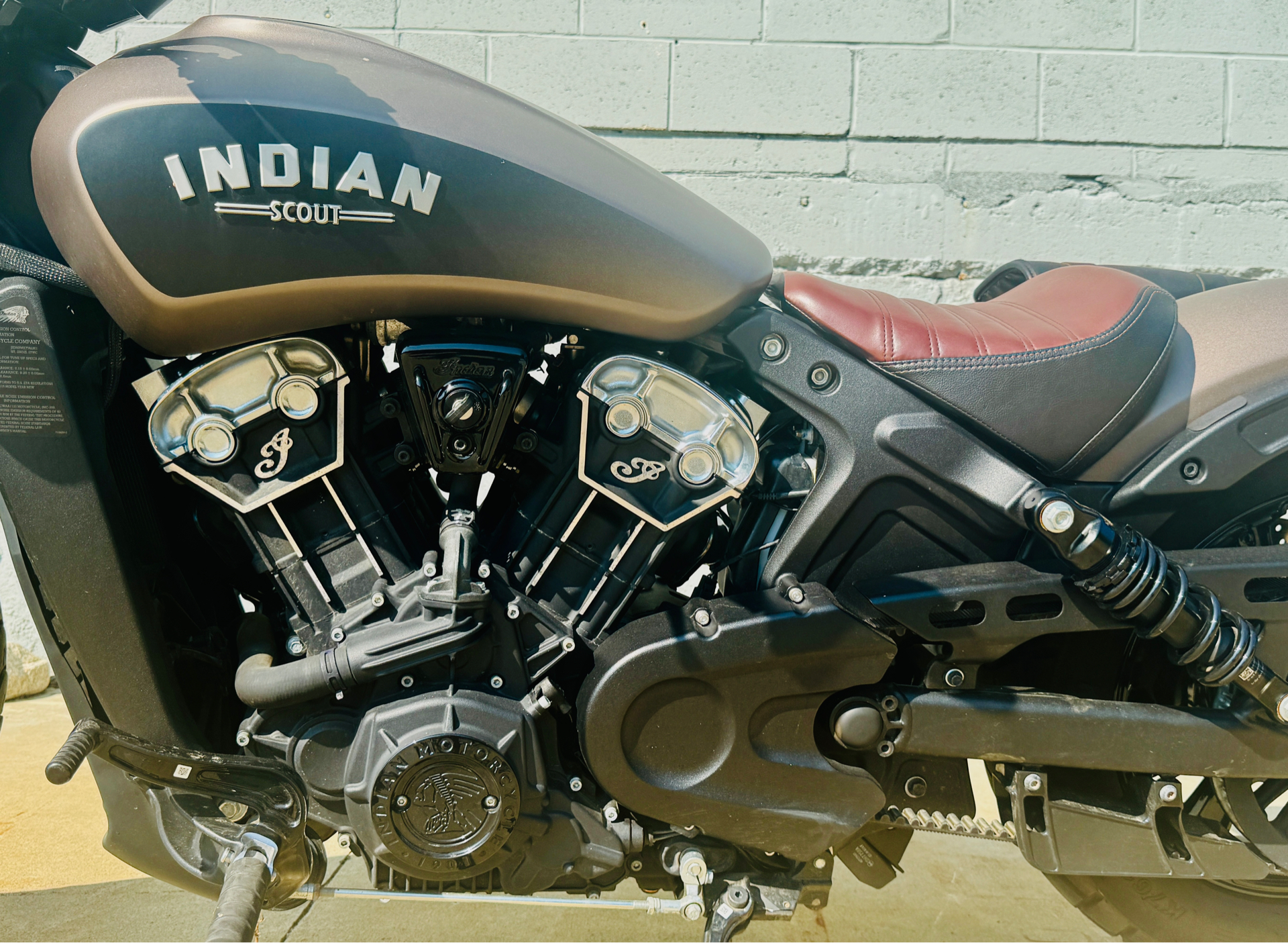 2018 Indian Motorcycle Scout® Bobber in Foxboro, Massachusetts - Photo 10